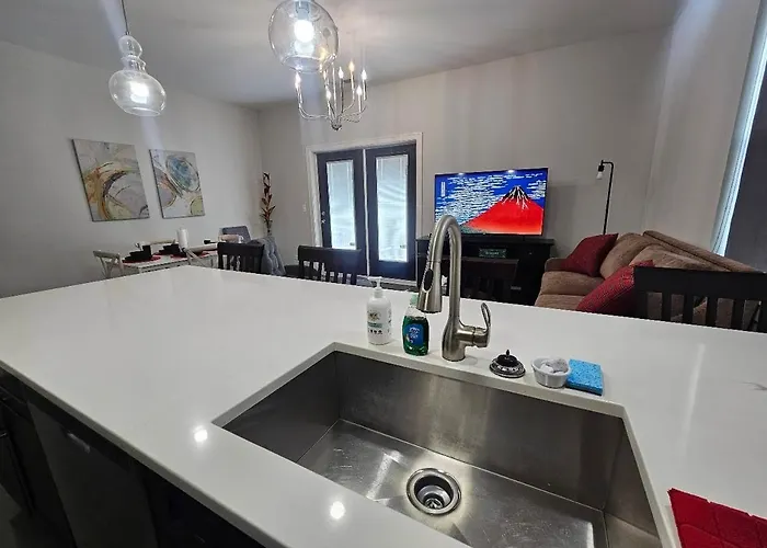 Apartamento Spacious Modern Pilsen Retreat Sleeps 8 Near Downtown Chicago
