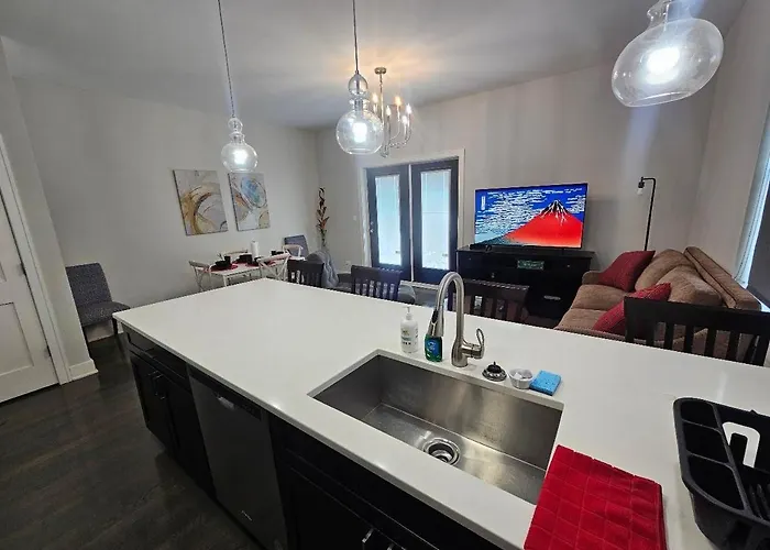 Apartamento Spacious Modern Pilsen Retreat Sleeps 8 Near Downtown Chicago