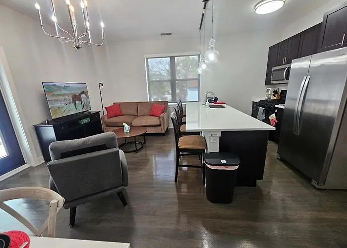 Apartamento Spacious Modern Pilsen Retreat Sleeps 8 Near Downtown Chicago
